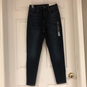 American Eagle High Waisted Jeans